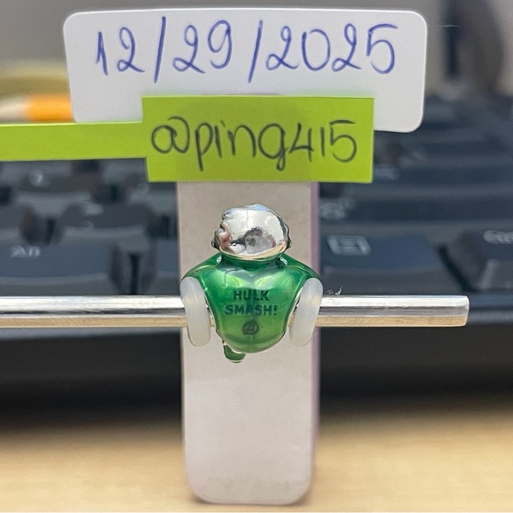 Pandora Marvel The Avengers Hulk Charm - Picture 3 of 16